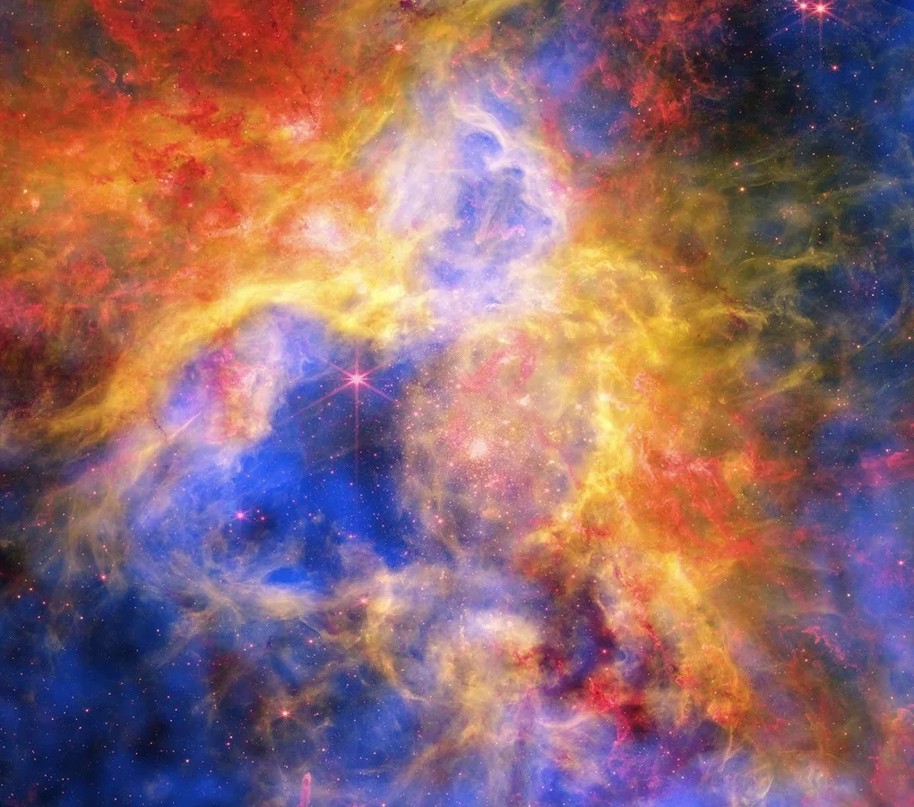 蜘蛛星云的绚丽拼图