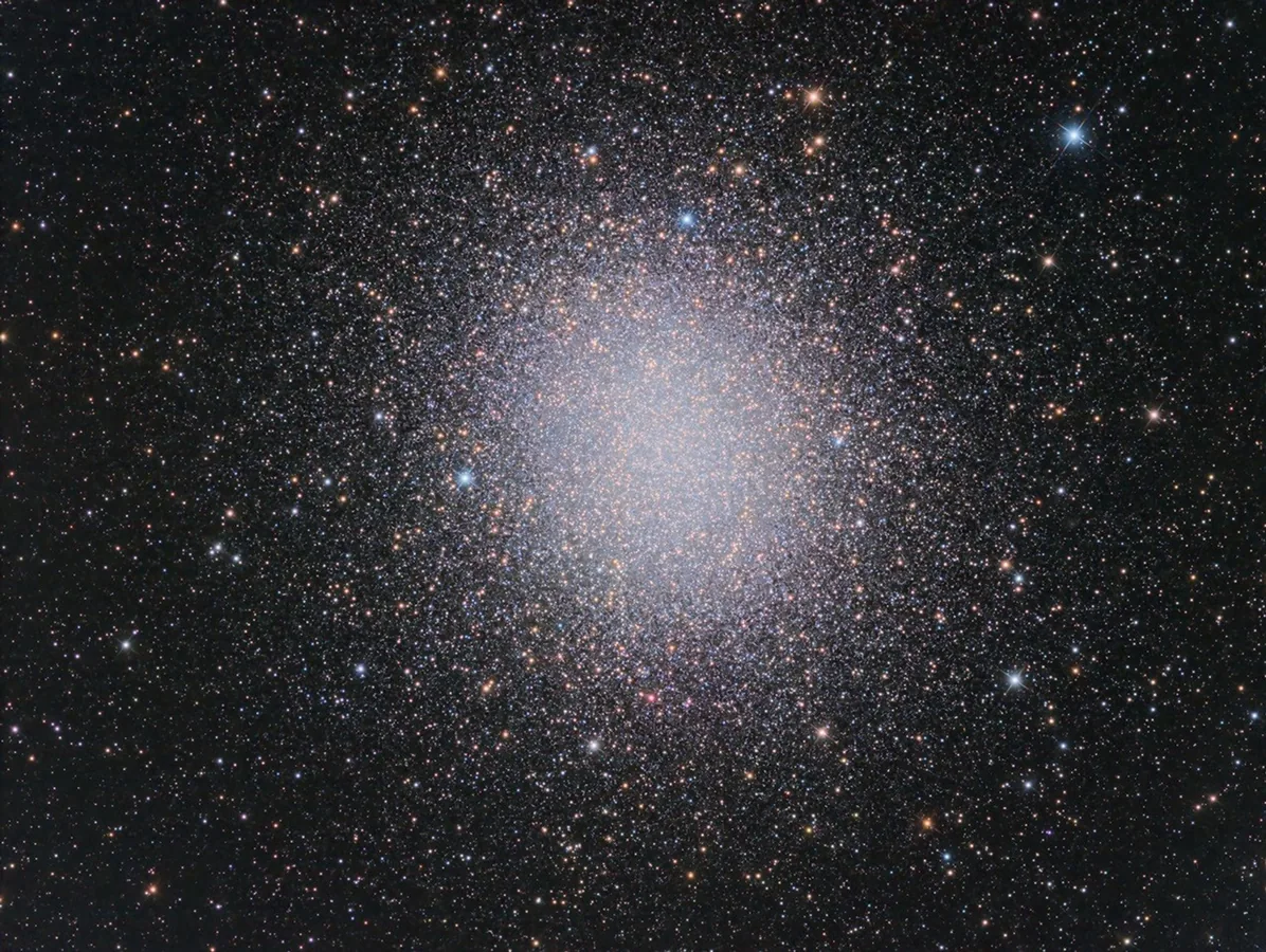APOD: 2026 September 25 – Globular Star Cluster Omega Centauri